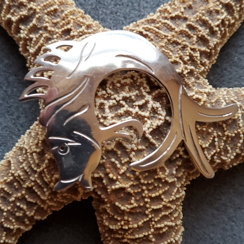 Taxco Fish "Mr. Limpet" Brooch - Picture 2 of 6